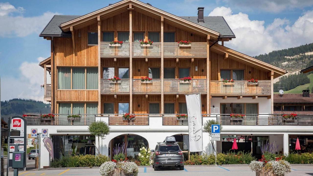 Appartamenti Te Paisc La Villa  Eksteriør billede